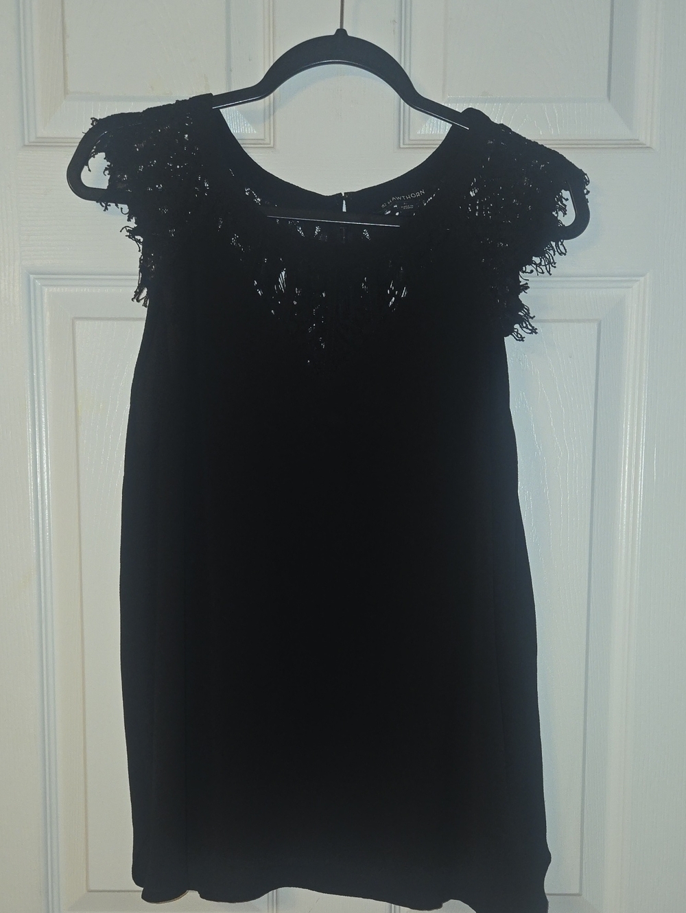 41 Hawthorn Black Lace-Trim Cap Sleeve Camisole
